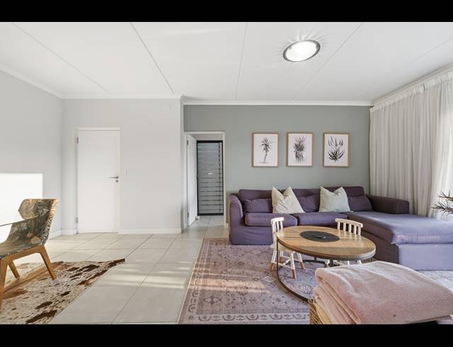 3 BEDROOM APARTMENT FOR SALE IN BALLITO CENTRAL